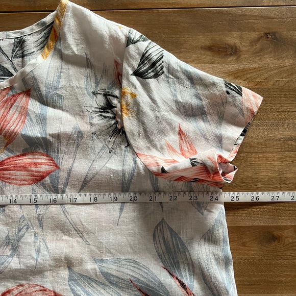 Floral printed linen top - Picture 7 of 7